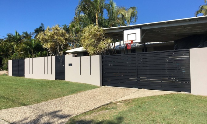 Coolum Beach House | Coolum Escapes - Walk to everything, minutes to beach