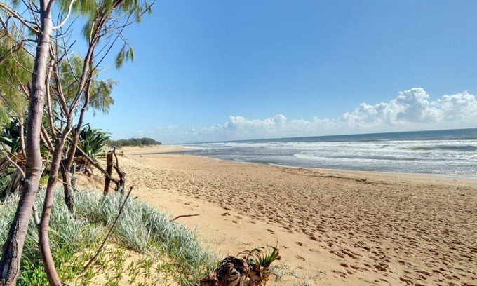 Dicky Beach House | Coolum Street 41, Dicky Beach