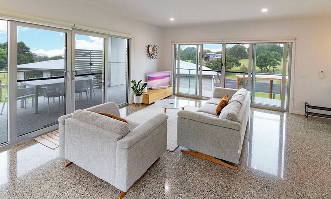 Mallacoota House | cootadayz modern design home.