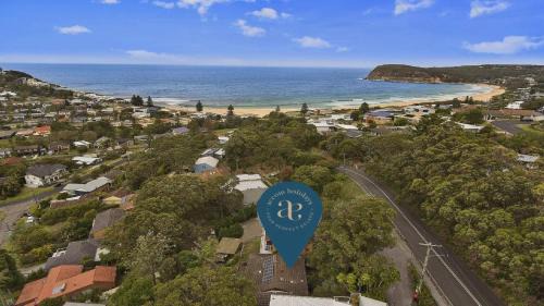 Copacabana House | Copacabana Tranquil Escape Views, Pet Friendly On Request Accom Holidays