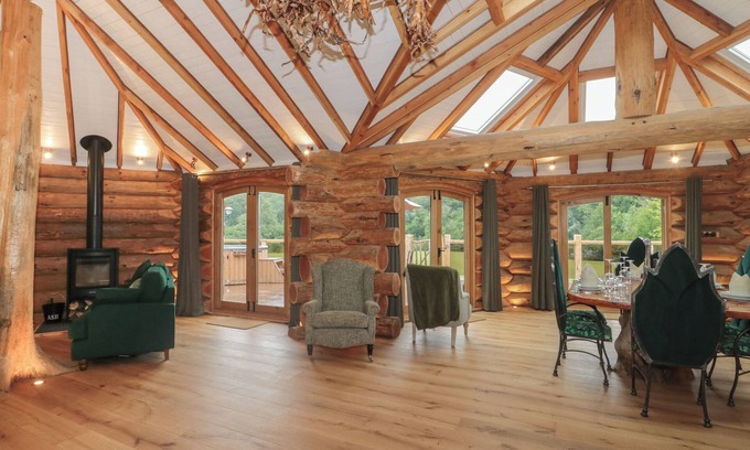 Chulmleigh Cottage | Copper Lodge