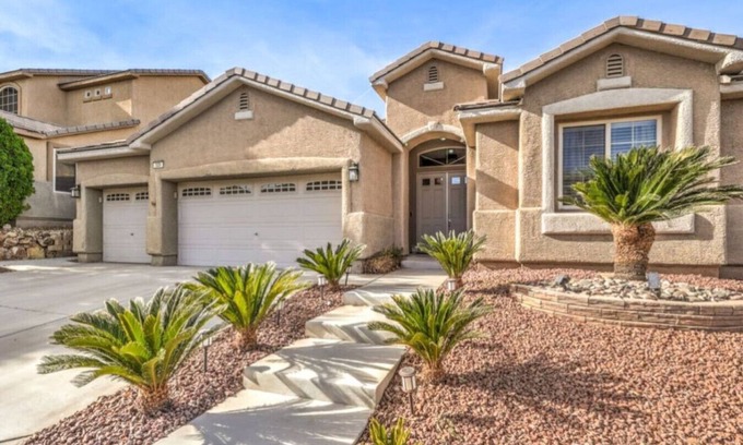 MacDonald Ranch House | Copper View | Green Valley Ranch with Casita