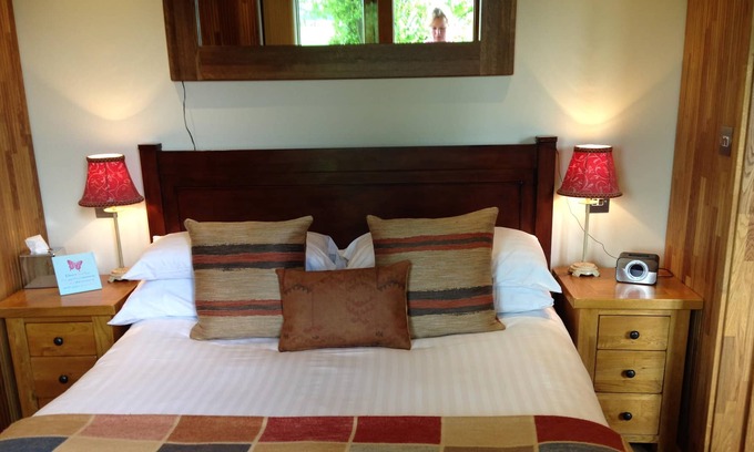 Ewelme Apartment | Copse Lodge at The Chilterns View