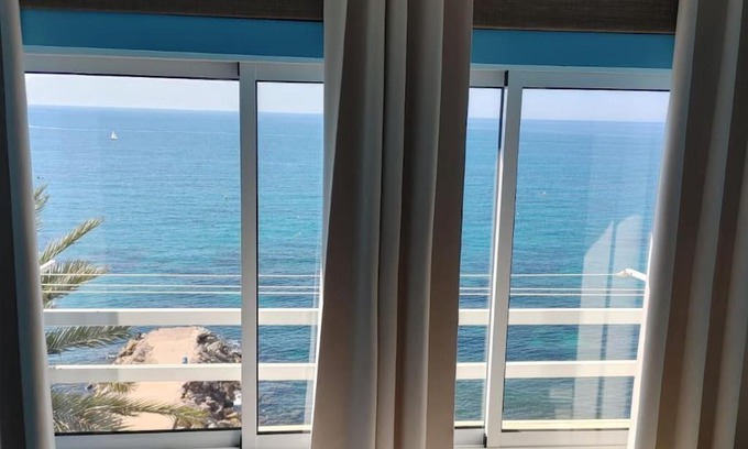 L'Albufereta Apartment | Coqueto loft con vistas inmejorables frente al mar