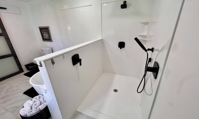 Tyler Apartment | Cora's Suite at the Flyin H Ranch