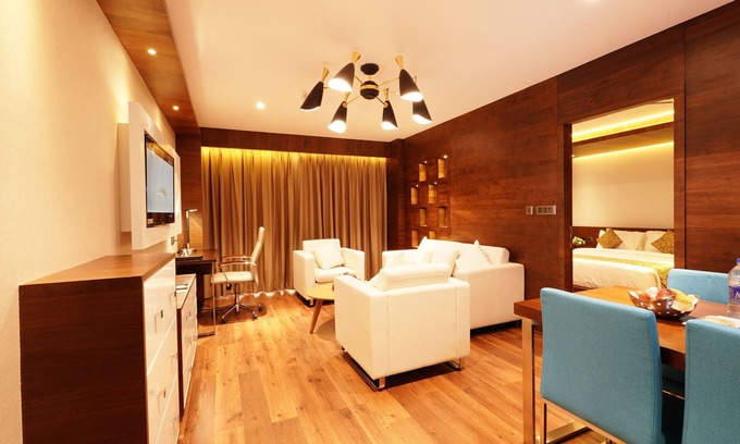 Kochi Hotel | Coral Reef Kochi - A Unit of Coral Isle Hotels