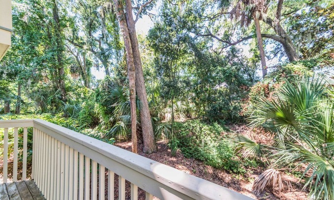 Shipyard Plantation House | Coral Reef Resort
