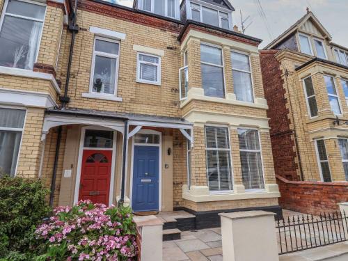 Bridlington Old Town House | Coral Villa