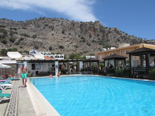 Pefkos Apartment | Coralli Apartments