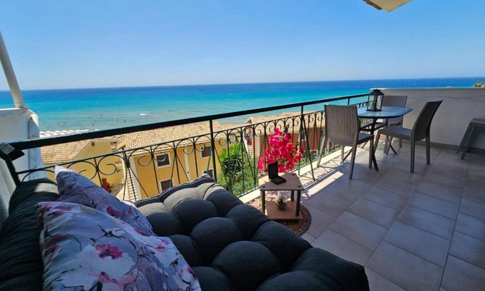 Glyfada Apartment | Corfu Glyfada Menigos Resort no01