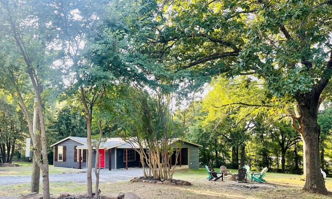 Kingston Cottage | Corner Bay Cottage on Lake Texoma