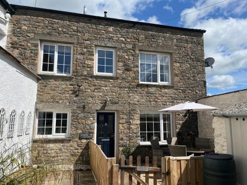 Sedbergh House | Corner Cottage