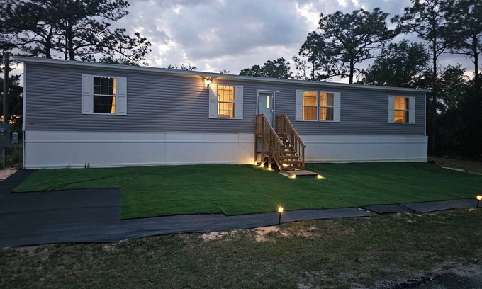 Crystal River House | "CORNER IN THE WILD" Beautiful Private Acre in Crystal River.