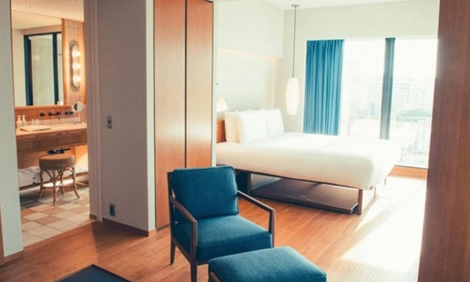 Kumoji Hotel | Corner King high floor vs | Buffet breakfast /Naha Okinawa
