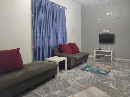 Semenyih House | CORNER LOT,LANDED Kajang Semenyih Bee Homestay