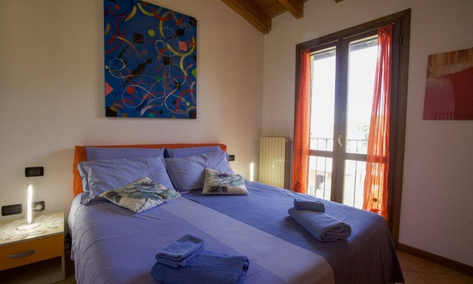 Montichiari Apartment | Cornflower - Montichiari