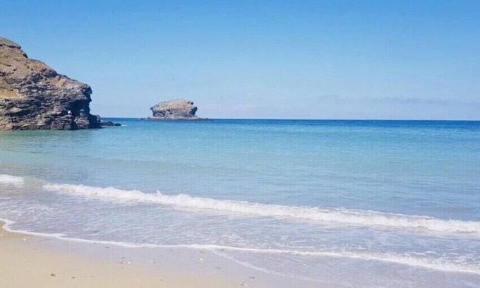 Portreath House | Cornish cottage 100m to the beach. (Portreath north coast near st ives)