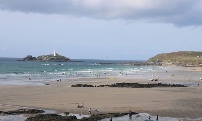 Camborne Cottage | Cornish Views