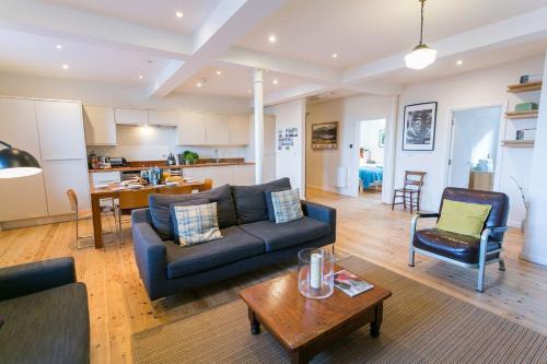 Ty Croes House | Coron