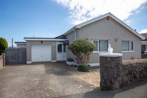 Tyn-y-Gongl House | Cororion Cottage
