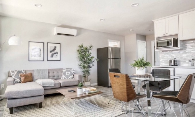 Campbell House | Corporate Housing for Business Professional