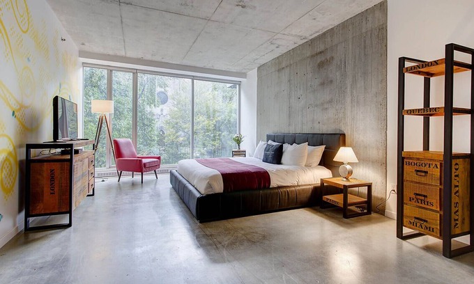 International District Apartment | Corporate Stays | Loft4U | Stunning Studio