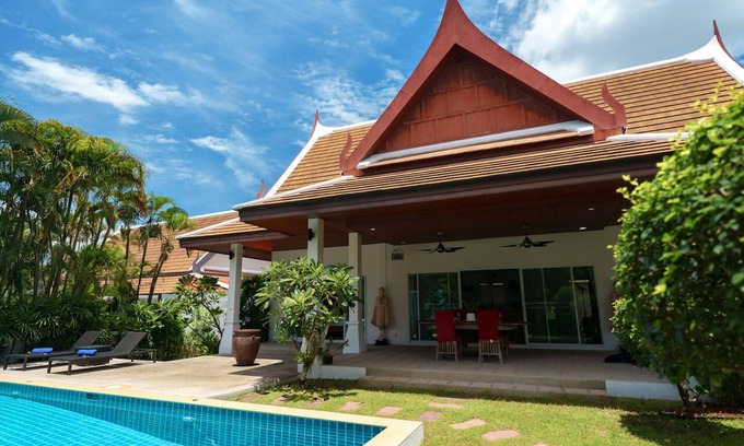 Ban Saiyuan Villa | Corton - 2 bedroom villa with private pool near commerce residential area
