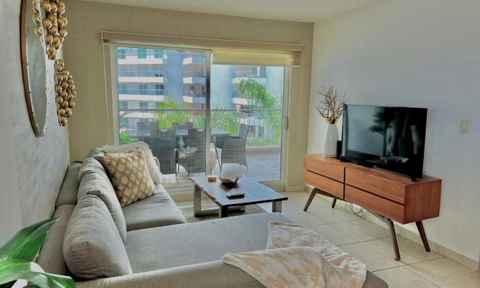 Marina Mazatlan Apartment | Costa Veleros Marina Mazatlan 5003