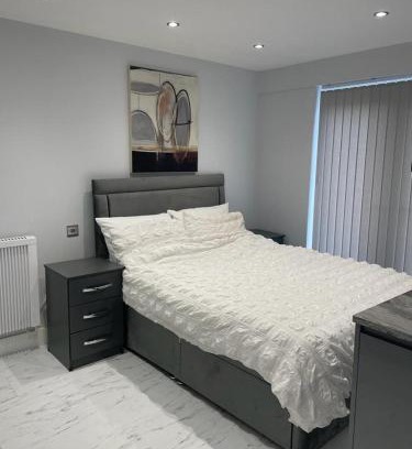 Milton Keynes Apartment | Cosway