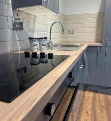 Kidderminster Apartment | Cosy 1-Bed Studio City Centre