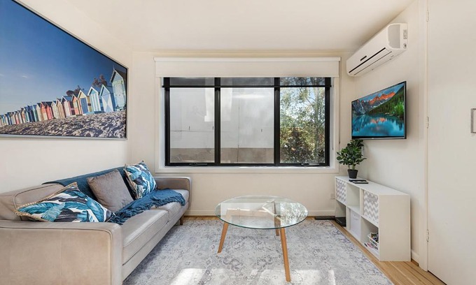 Richmond Apartment | Cosy 1-Bed Unit near MCG and AAMI Park