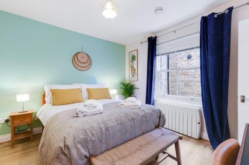 West Ealing Apartment | Cosy 1 Br Apartment easy access to London
