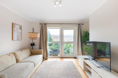 Canning Town North Apartment | Cosy 1bd flat near Canary Wharf