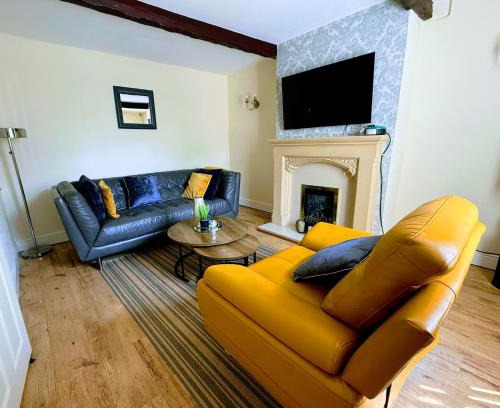 Dudley House | Cosy 3 bedroom house near dudley zoo