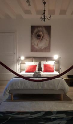 Montlucon Apartment | Cosy 4 minutes à pieds du centre historique avec parking