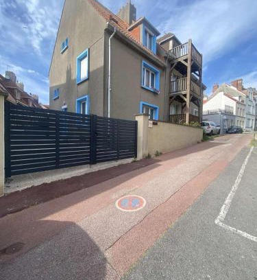 Le Portel Apartment | Cosy 50m de la Mer avec Parking privé