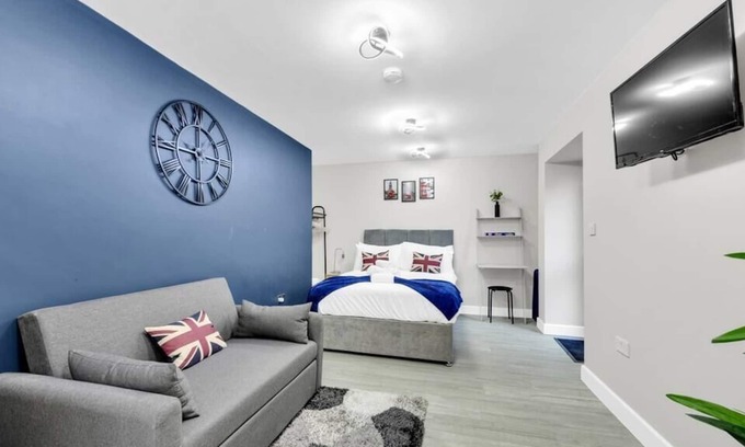 Seven Sisters Apartment | Cosy Abode for Adventurers
