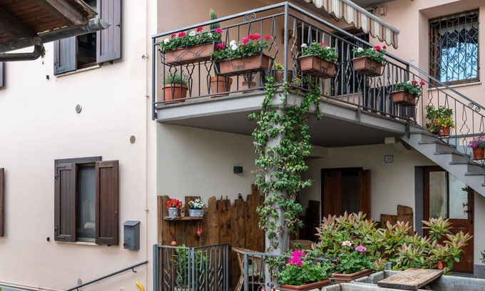 Plan Felinaz-Felinaz Apartment | Cosy apartment for 4 guests with WIFI, TV, terrace, pets allowed and parking