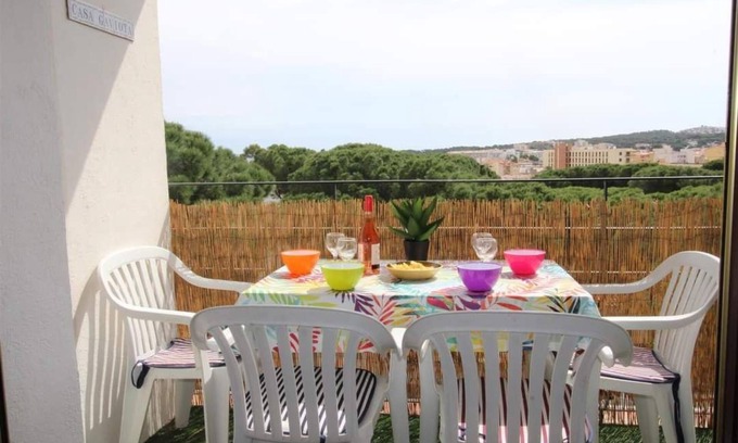 L'Escala Apartment | Cosy apartment 250 metres from the beach and shops