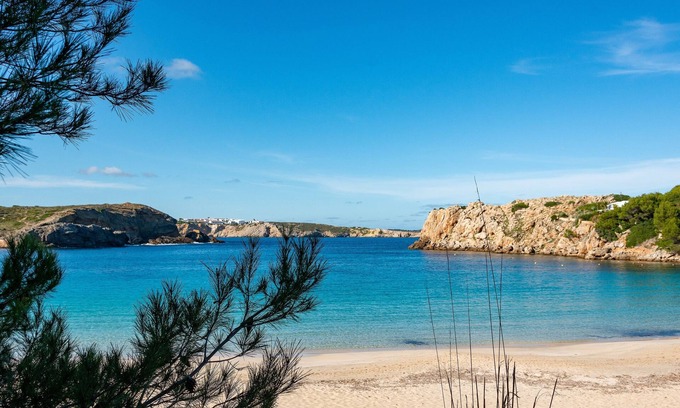 Coves Noves Apartment | Cosy Apartment "Bellavista" close to the Sea with Pool, Terrace & Wi-Fi