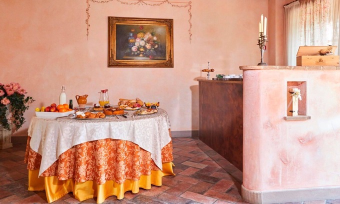 San Brizio Apartment | Cosy apartment for 2 guests with pool, WIFI, TV and balcony, close to Spoleto