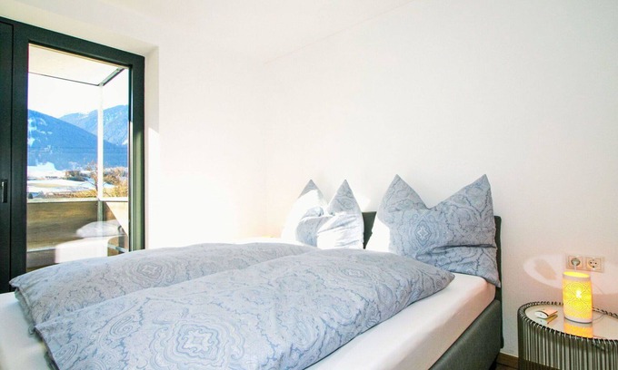 Axams Apartment | Cosy apartment for 3 guests with WIFI, TV and terrace