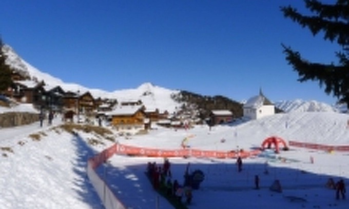Bettmeralp Apartment | Cosy apartment for 4 people with WIFI, TV and balcony