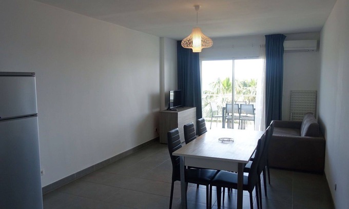 Macinaggio Apartment | Cosy apartment for 6 people with A/C, TV, terrace, pets allowed and parking
