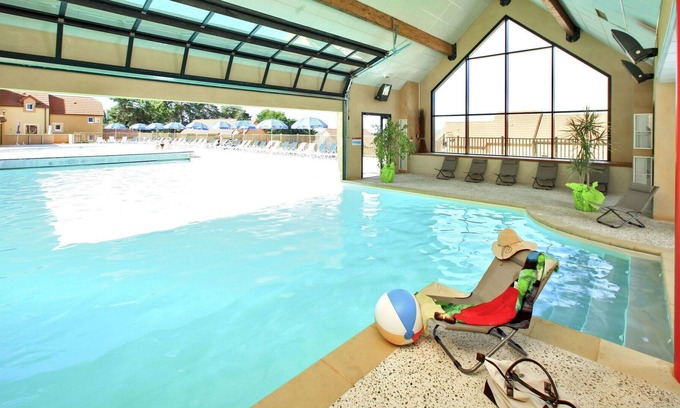 Sarlat-la-Caneda House | Cosy apartment in villa for 8 guests with WIFI, pool, TV, terrace, pets allowed and parking