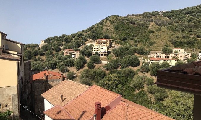 Marina di Pisciotta Apartment | Cosy Apartment in centre of Pisciotta, south Italy