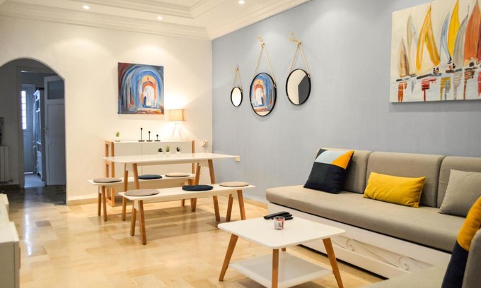 La Marsa Apartment | Cosy apartment @ La marsa Corniche-Beach