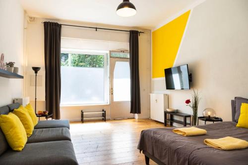 Neukoelln Apartment | Cosy Apartment plus Self Checkin plus free Street parking