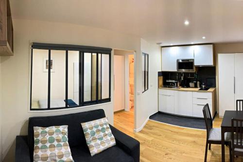 Jouy-en-Josas Apartment | Cosy Appart Jouy Proche HEC - RER C N2