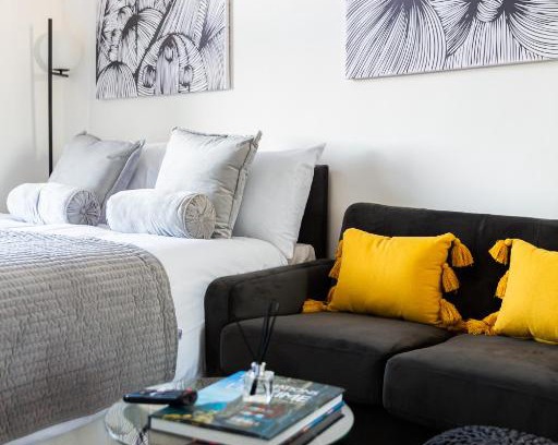 Harrow Road Apartment | Cosy Central Studio Apartment Zone 2 (4)
